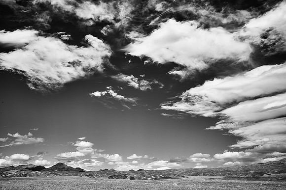 Between Furnace Creek and Stovepipe Wells, Death Valley