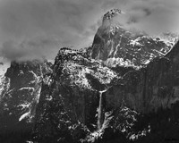 Bridal Veil Falls - Yosemite NP